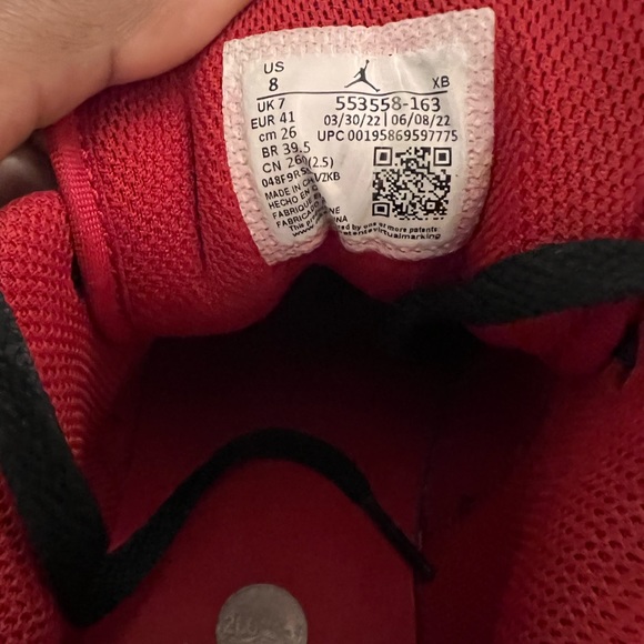 Nike Air Jordan 1 Low - Picture 3 of 3